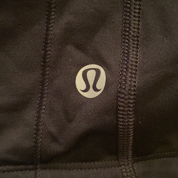 Lululemon Run: Speed Squad Skirt size 2 shorts 
Tonka Stripe Angle Blue black - Picture 8 of 16